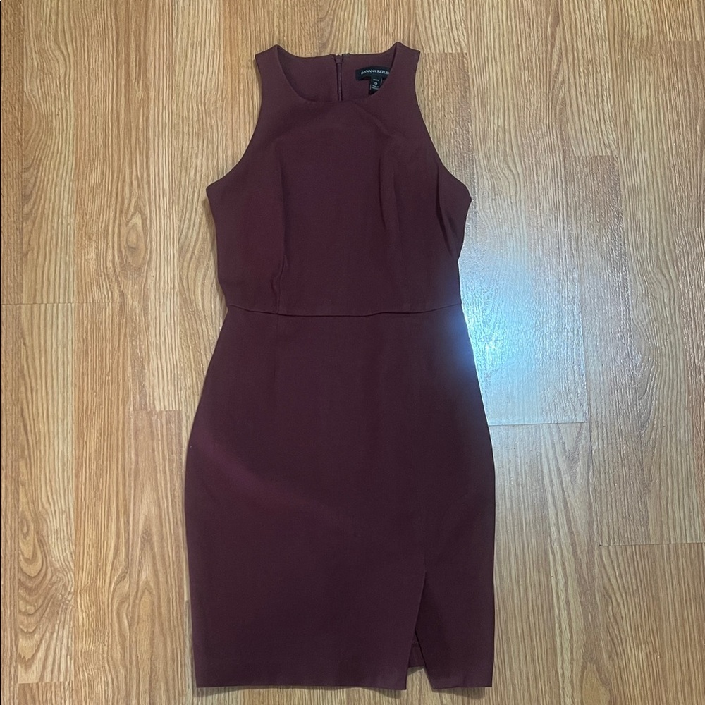 Fitted Burgundy Sleeveless Dress